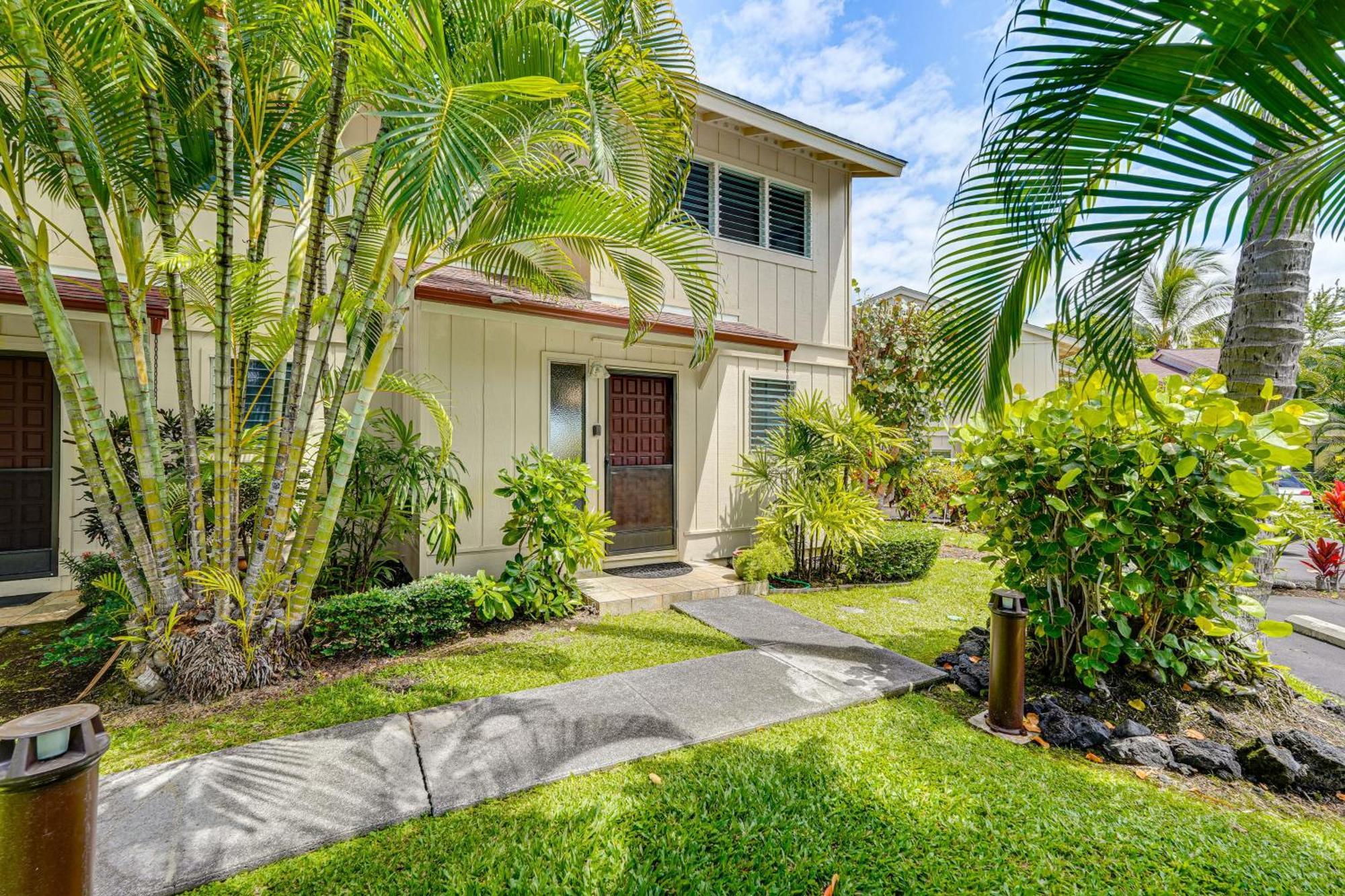 Ultimate Oceanfront Townhome Located On Kona Coast Kailua-Kona Exterior photo